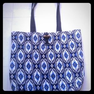 Bella Taylor Shopper Tote!